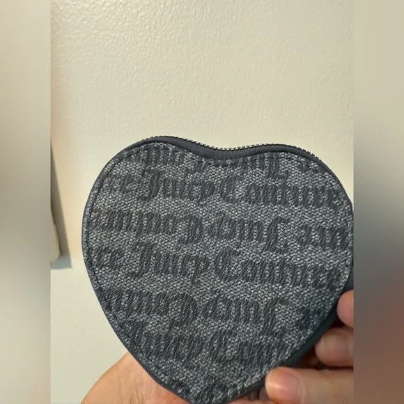 Juicy Couture Heart-Shaped Gray Wristlet with Lock Charm - Picture 4 of 5